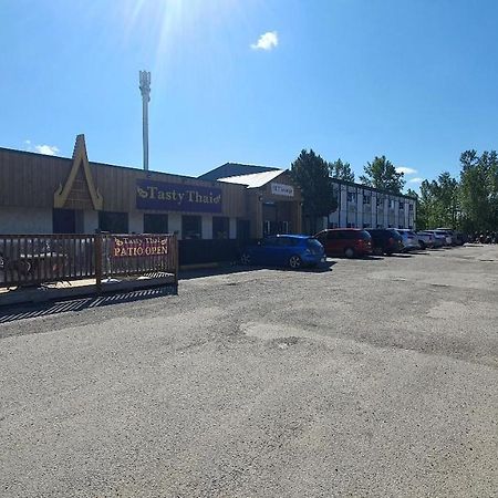 Sundre Motor Inn Exteriör bild