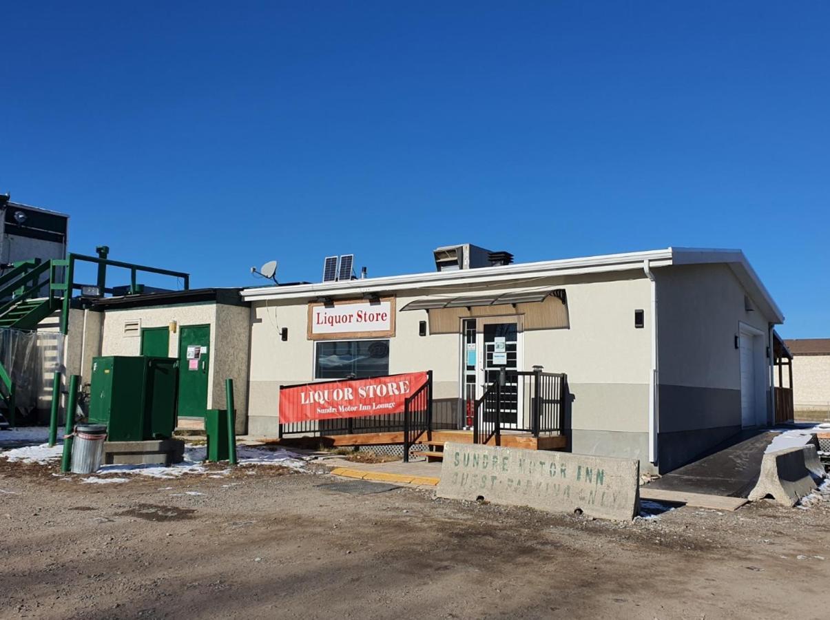 Sundre Motor Inn Exteriör bild