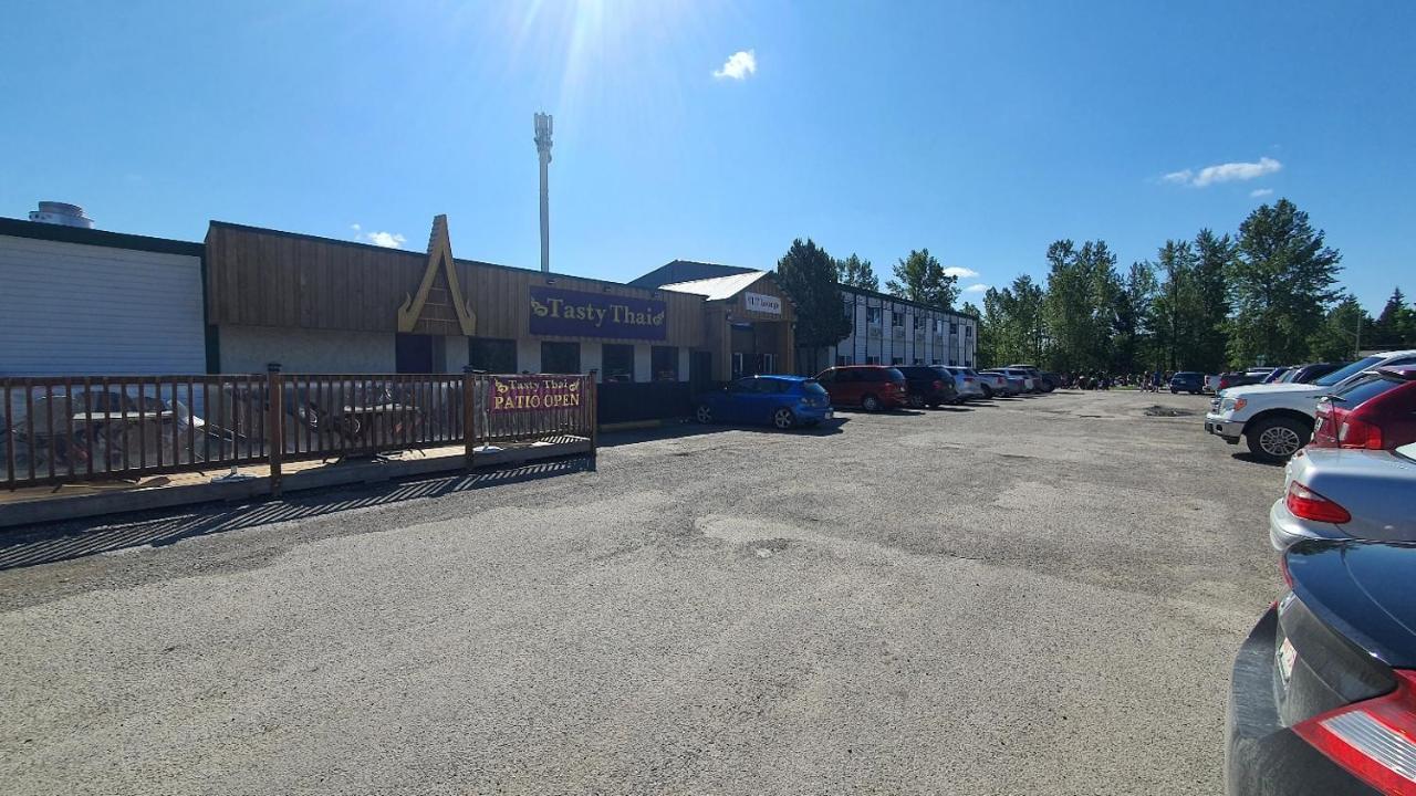 Sundre Motor Inn Exteriör bild